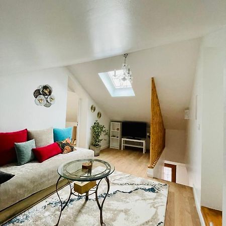 Appartement Charmant Et Lumineux Вильжюиф Экстерьер фото